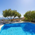 Azur Villa Mlini