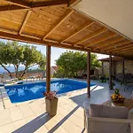 Azur Villa *