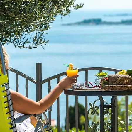 Azur Villa