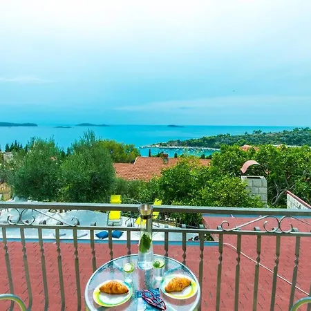 Villa Azur Mlini