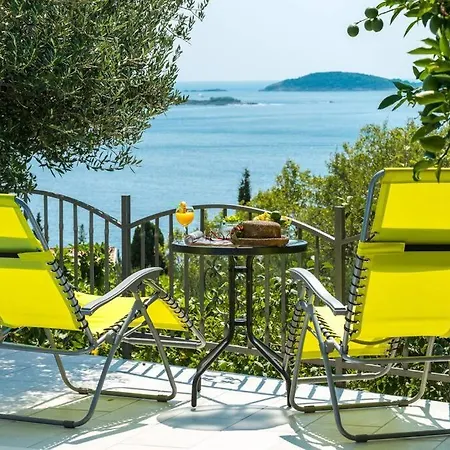 Azur Villa *