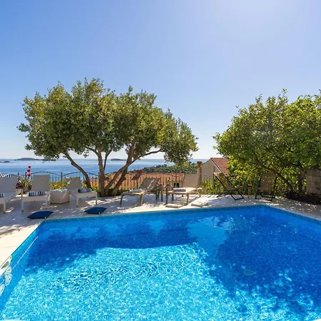 Azur Villa Mlini