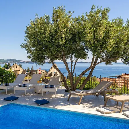 Вилла Azur Млини