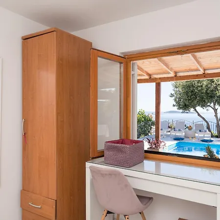 Azur Villa